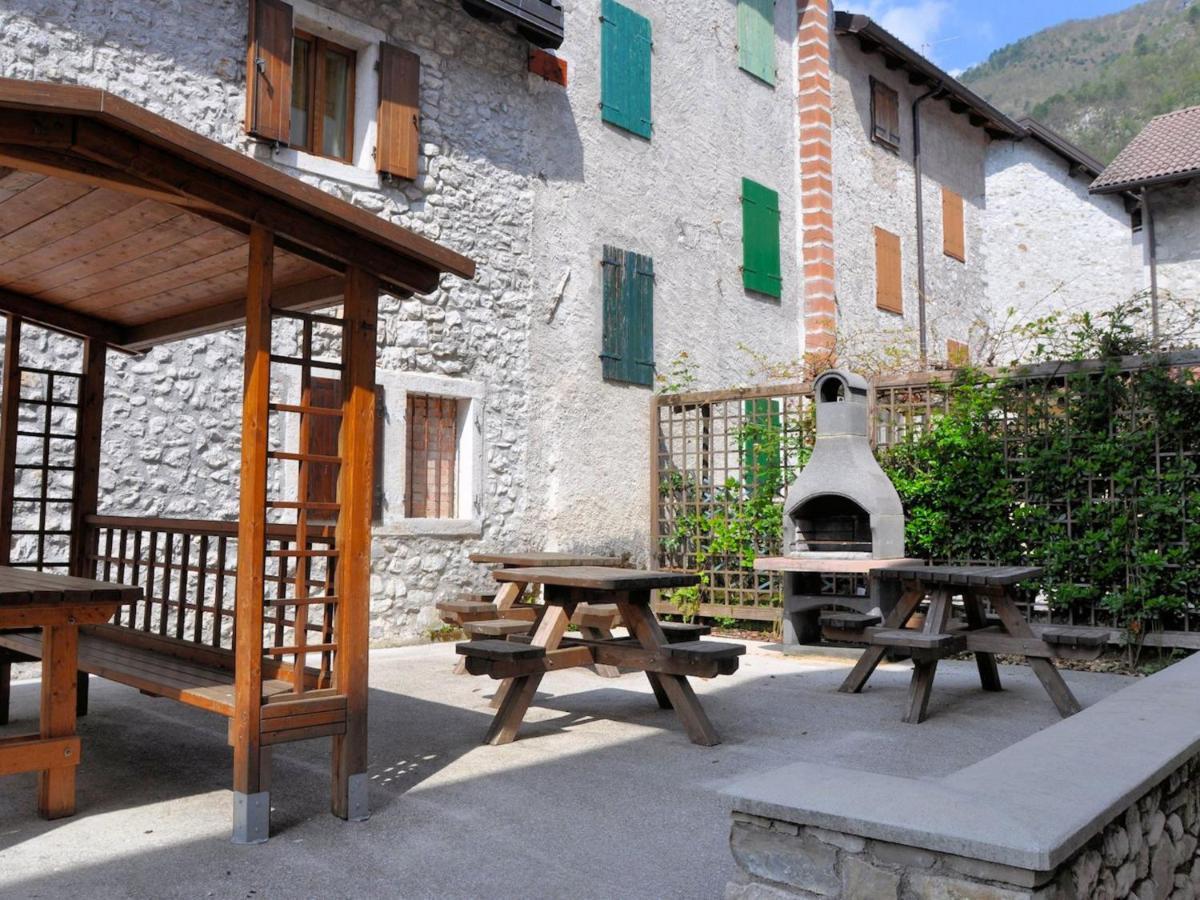 Apartment Albergo Diffuso - Cjasa Ustin-4 By Interhome Barcis Exterior foto